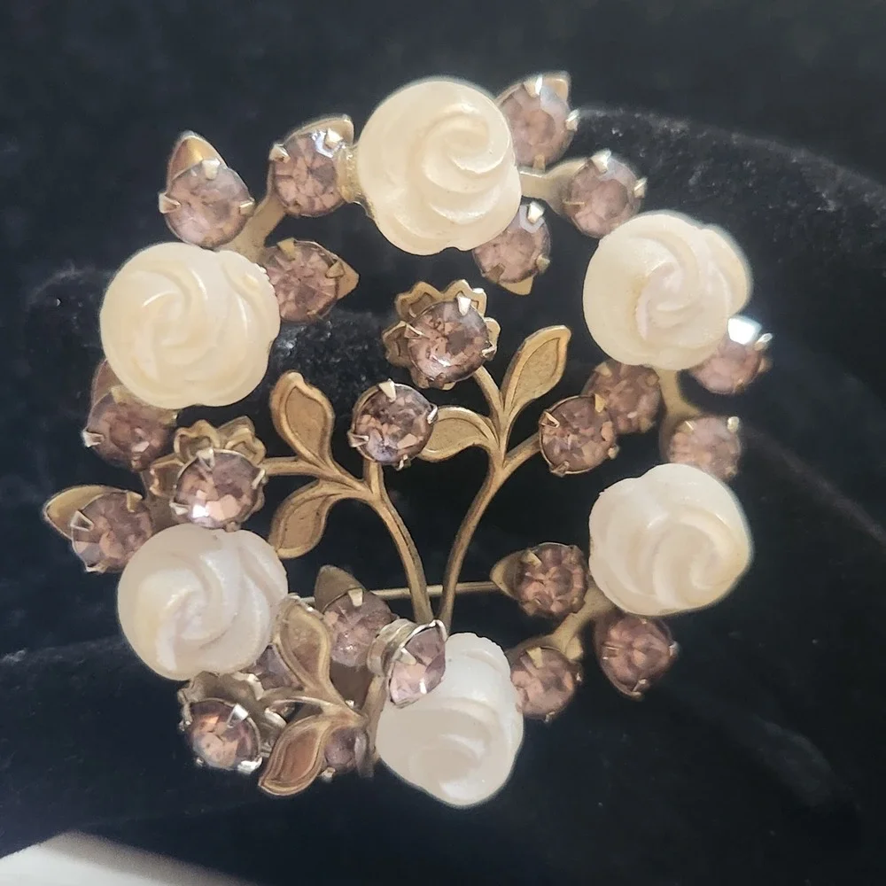 Vintage Gold Tone Wreath Brooch White Carved Roses pink Rhinestones Floral